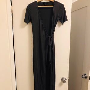 Forever 21 Sleeve True Wrap Dress
